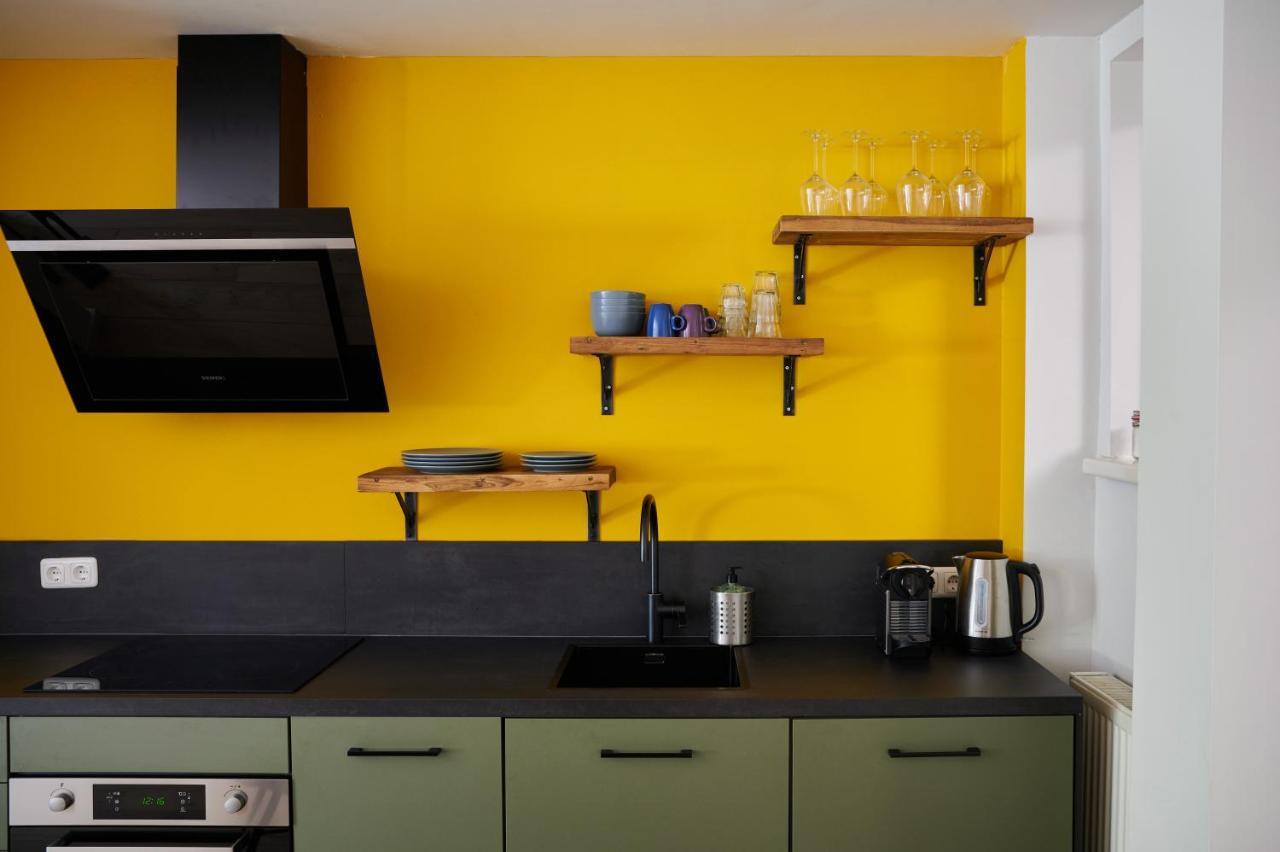 חרונינגן Cozy Typical Dutch Apartments מראה חיצוני תמונה
