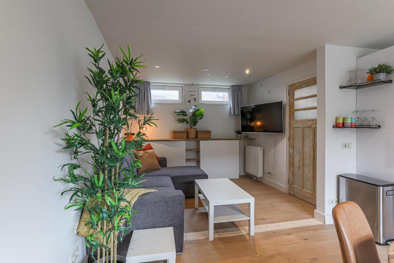 חרונינגן Cozy Typical Dutch Apartments מראה חיצוני תמונה