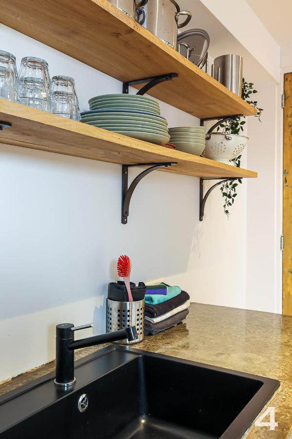 חרונינגן Cozy Typical Dutch Apartments מראה חיצוני תמונה